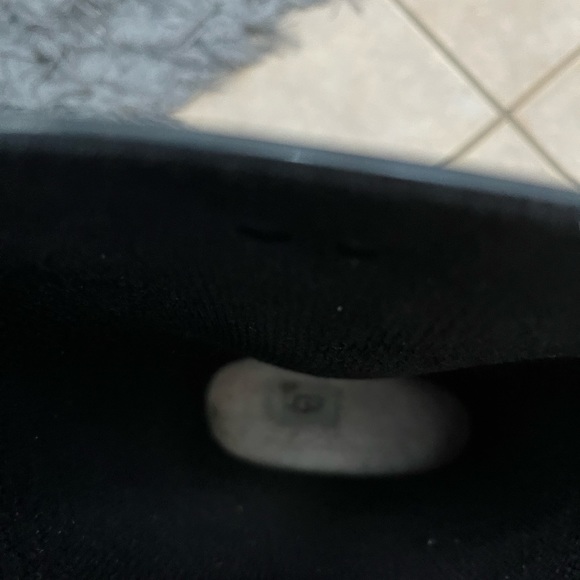 UGG rain boots - Picture 3 of 3